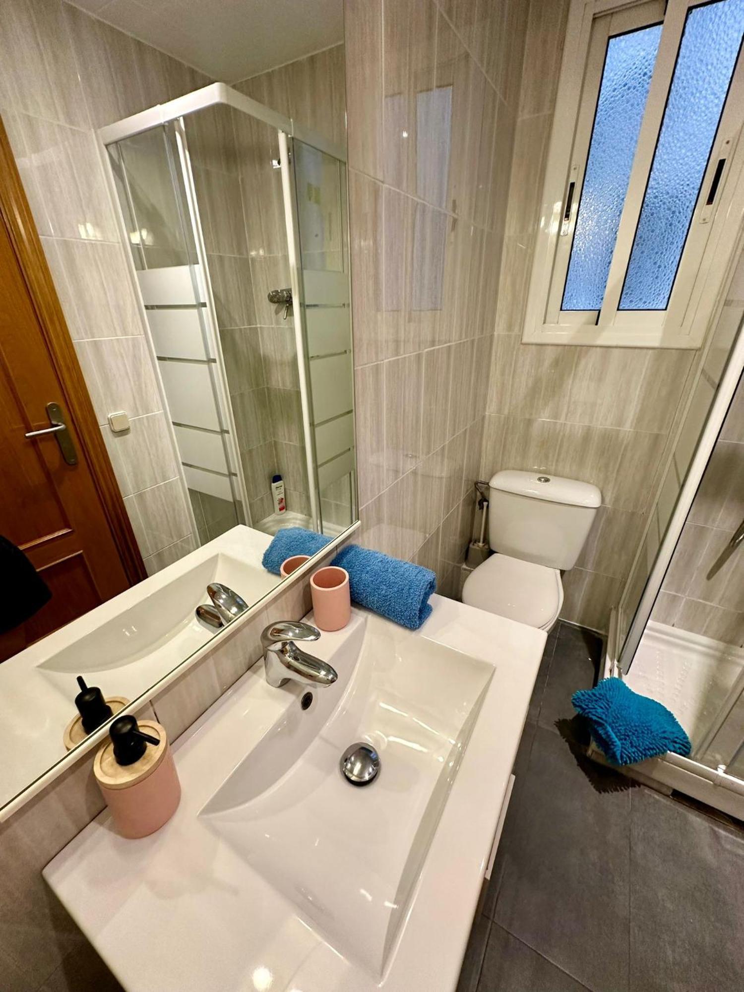 Habitaciones Acogedoras Barcelona Exterior foto